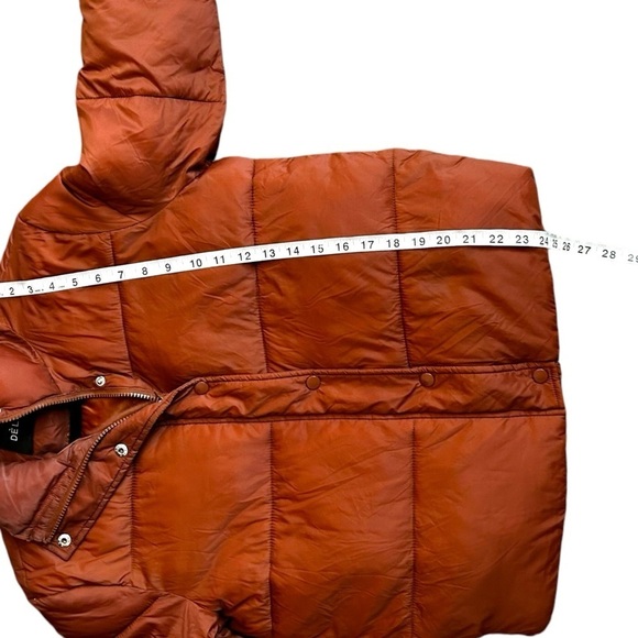 Deluc Pocketed Puffer Jacket- Brick- Size Small - Picture 14 of 14